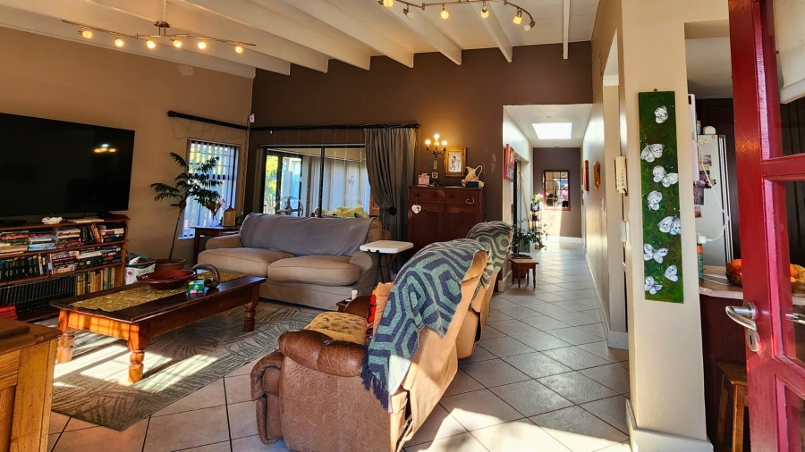 4 Bedroom Property for Sale in Dana Bay Western Cape